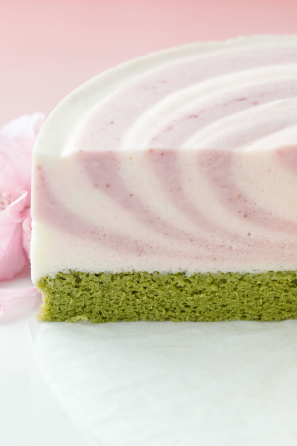 Isn't this zebra striping cool? Naturally colored with cherry puree, plus matcha and sakura leaf powder for the sponge cake.
