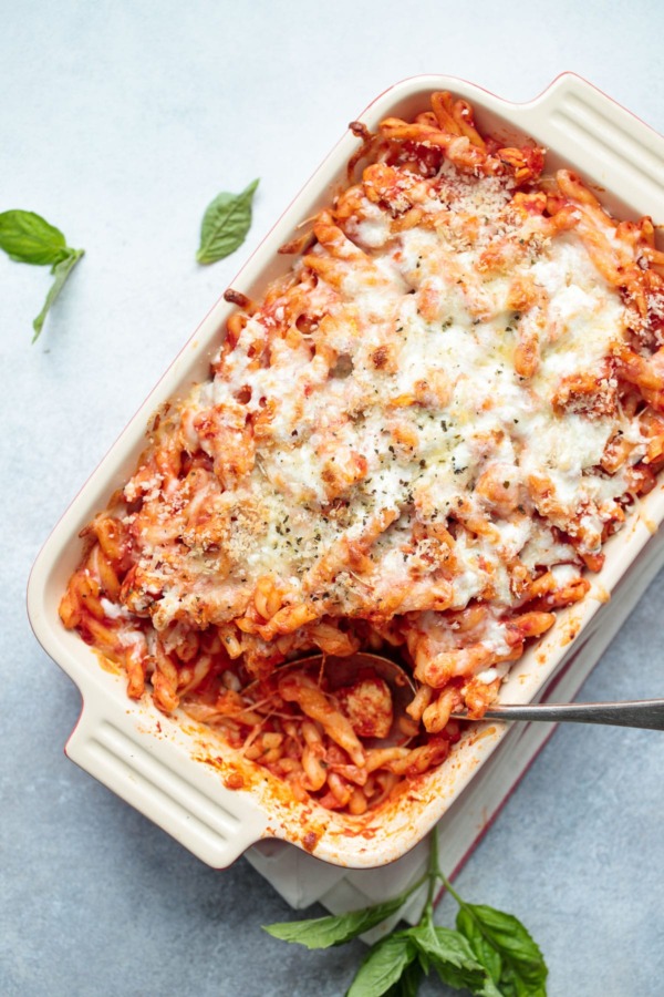 Your Favorite Chicken Parmesan, baked into a cheesy, flavorful pasta!
