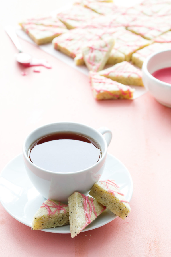 Earl Grey Shortbread Cookies with Blood Orange Glaze, the perfect cookie recipe for tea time!