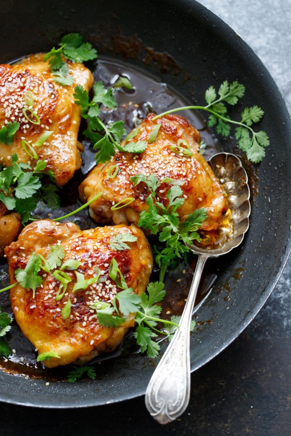 Honey Sriracha Chicken Thighs make for an easy, flavorful weeknight dinner!