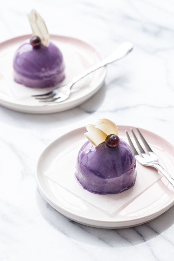 Mini Blueberry Mousse Cakes with Mirror Glaze Recipe