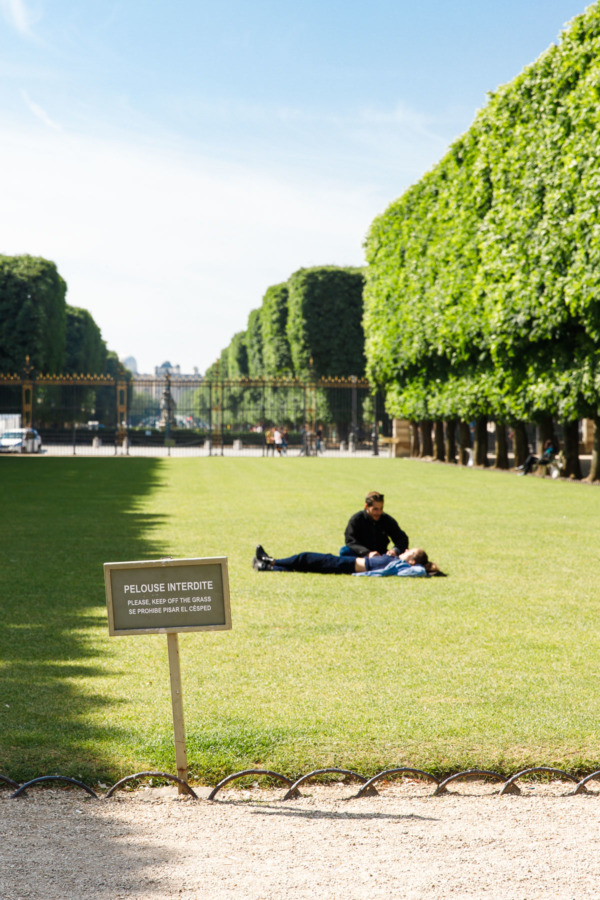 Stay off the grass. (Luxembourg Gardens, Paris, France)