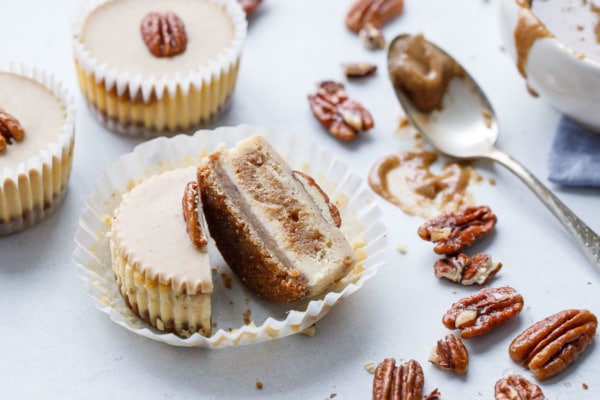 Pecan Praline Mini Cheesecakes