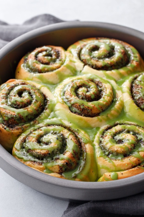 Black Sesame Cinnamon Rolls with Matcha Glaze