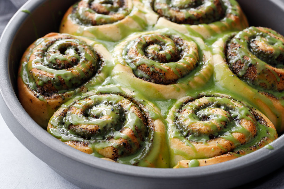 Black Sesame Cinnamon Rolls with Matcha Glaze