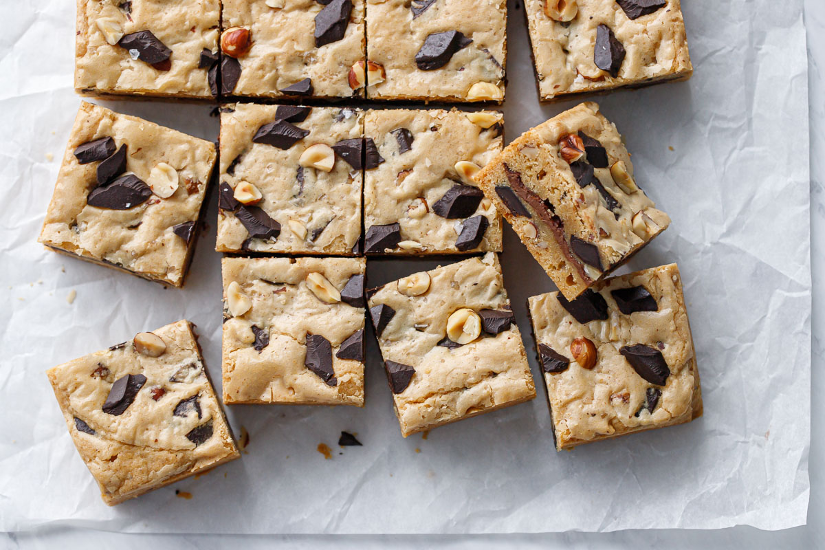 Nutella-Stuffed Brown Butter Blondies