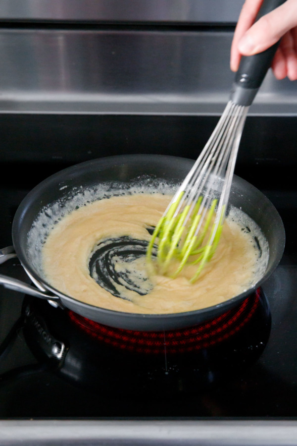 Making a blonde roux for the best turkey gravy