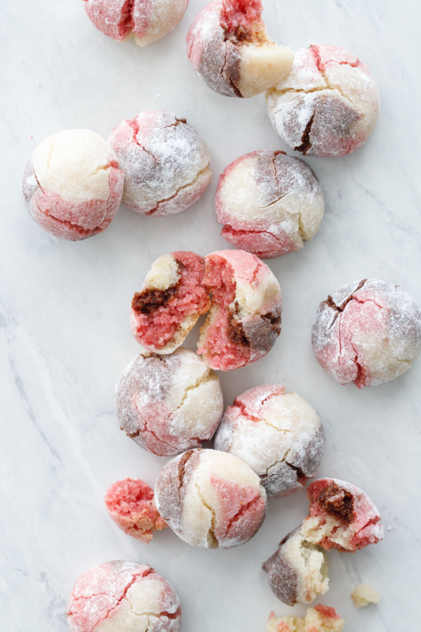 Scattered Neapolitan Amaretti Cookies on marble