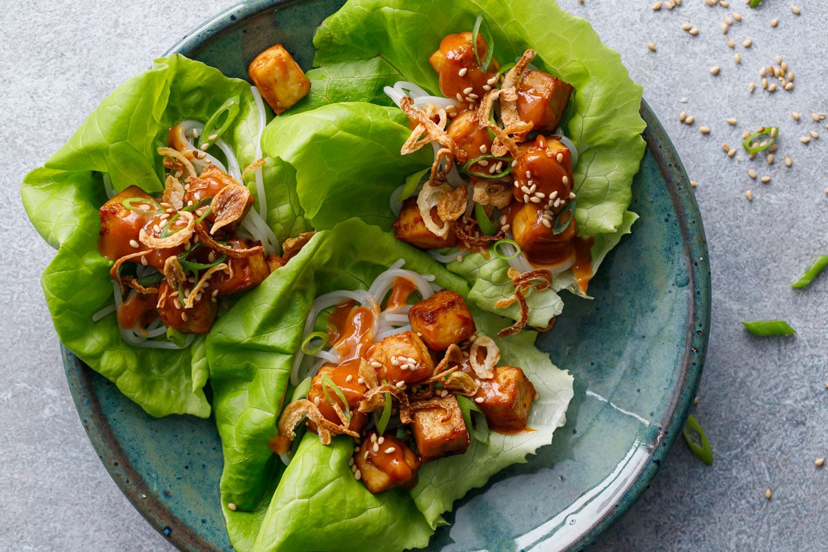 Baked Tofu Lettuce Wraps with Spicy Peanut Sauce
