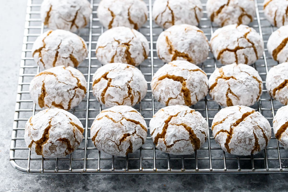 Gingerbread Amaretti Cookies