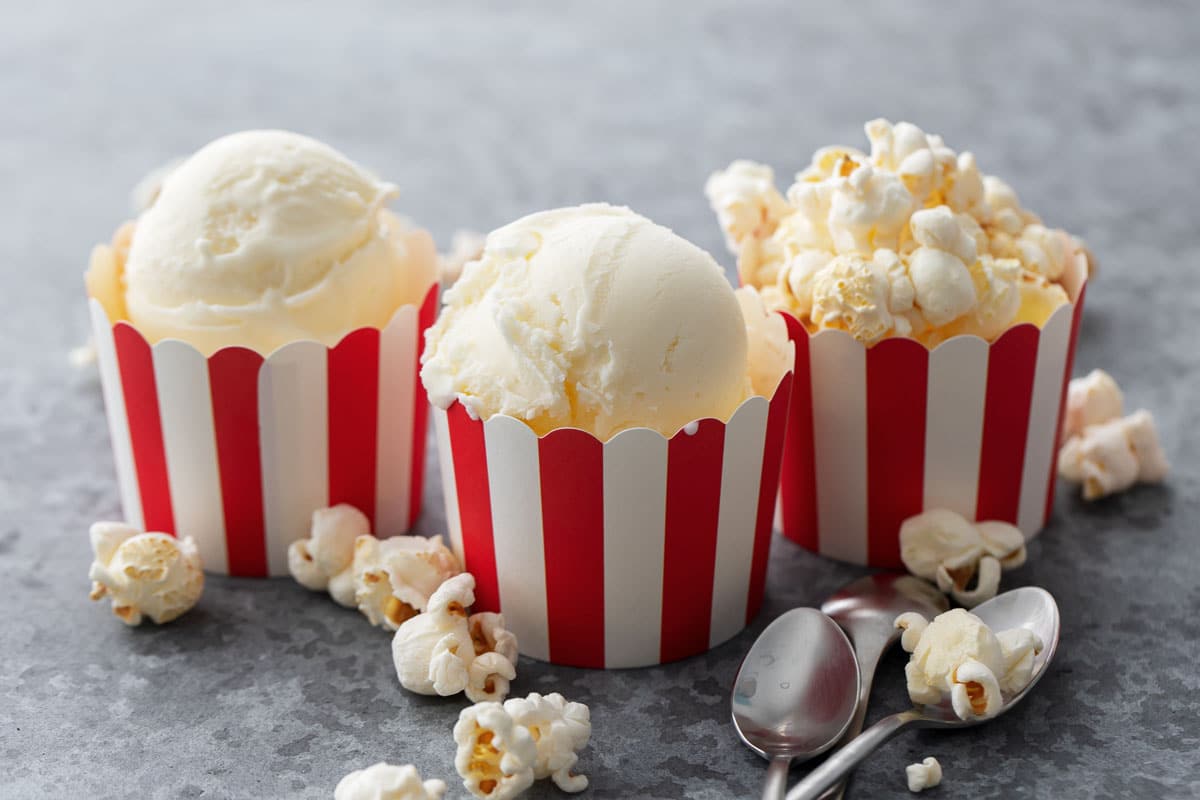 Buttered Popcorn Ice Cream (Eggless!)