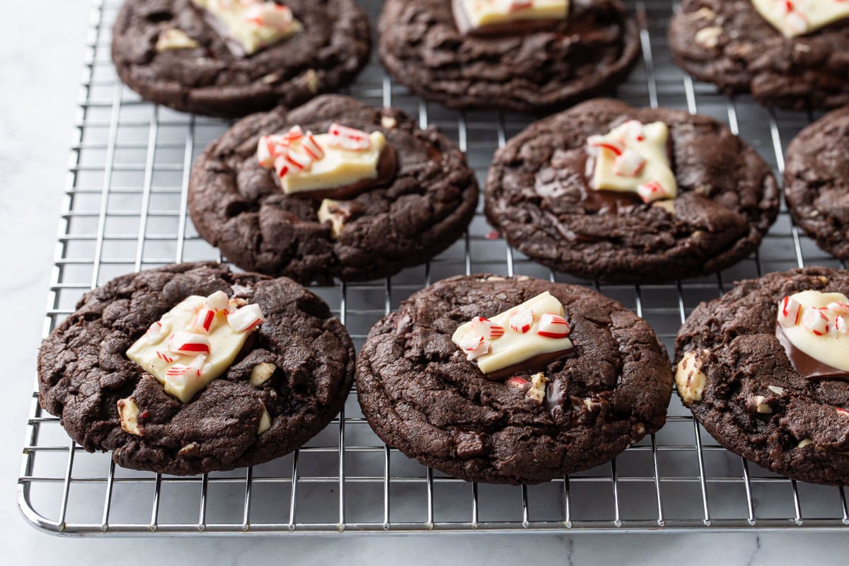 Chocolate Peppermint Bark Cookies