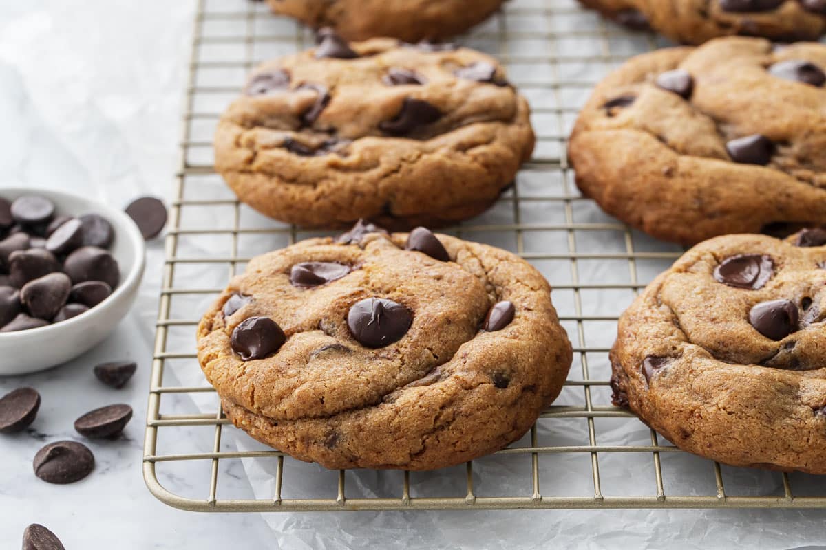Brown Butter Chocolate Chip Cookies (Extra Large, Bakery Style)