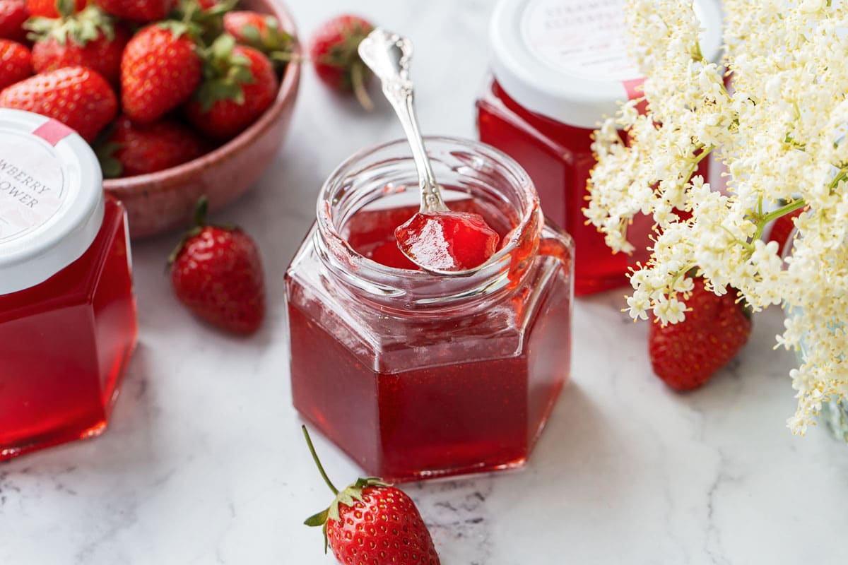 Strawberry Elderflower Jelly (with Strawberry Rose variation)